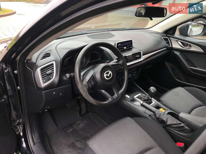 Седан Mazda 3 2018 в Здолбуніві фото 9 Седан Mazda 3 2018 в Здолбуніві