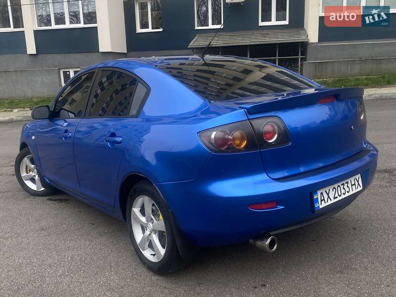 Седан Mazda 3 2006 в Харькове