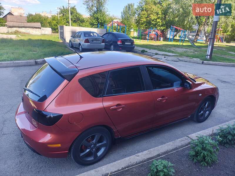 Хэтчбек Mazda 3 2005 в Запорожье
