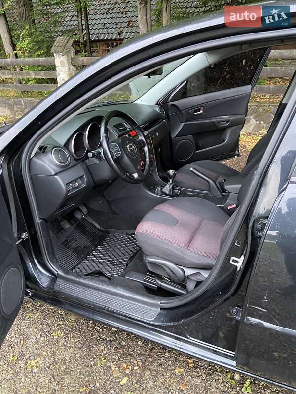 Хэтчбек Mazda 3 2004 в Косове фото 14 Хэтчбек Mazda 3 2004 в Косове