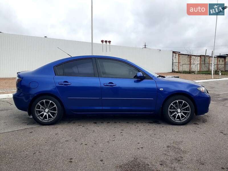Седан Mazda 3 2007 в Миколаєві