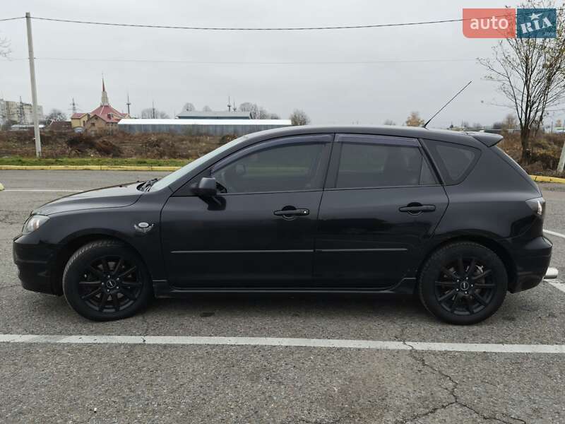 Хетчбек Mazda 3 2007 в Чернівцях