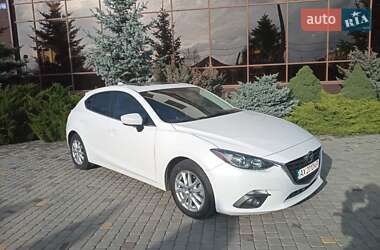 Хэтчбек Mazda 3 2015 в Харькове