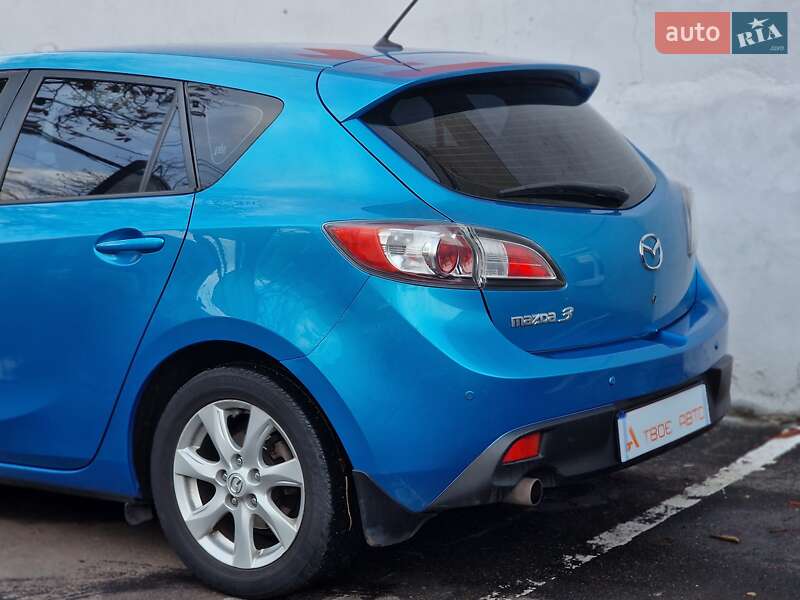 Хэтчбек Mazda 3 2010 в Одессе