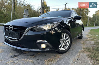Хетчбек Mazda 3 2016 в Києві