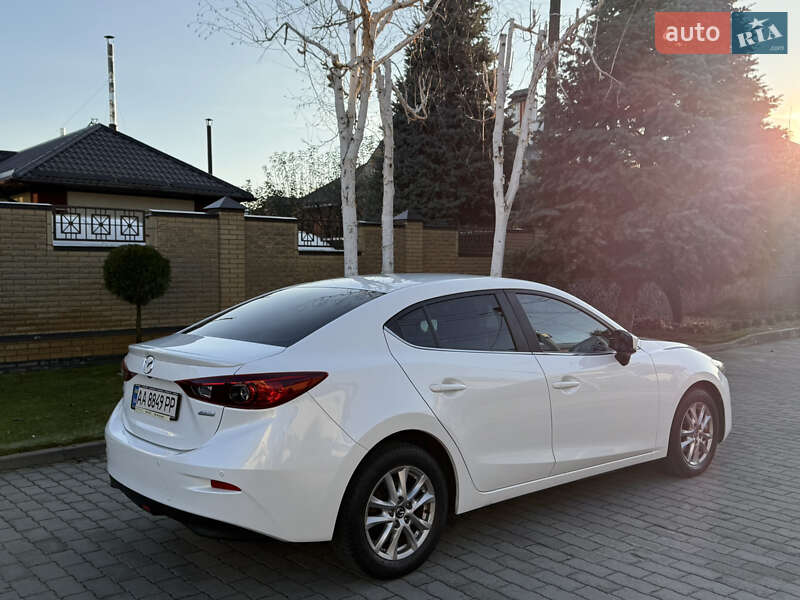 Седан Mazda 3 2017 в Киеве фото 10 Седан Mazda 3 2017 в Киеве
