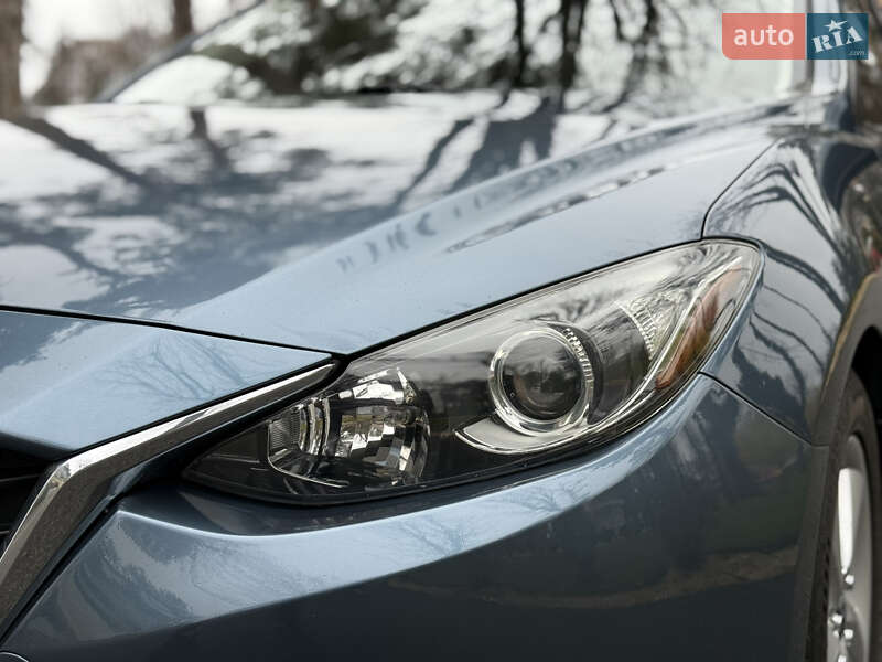 Седан Mazda 3 2014 в Харькове