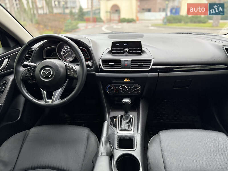 Седан Mazda 3 2014 в Харькове
