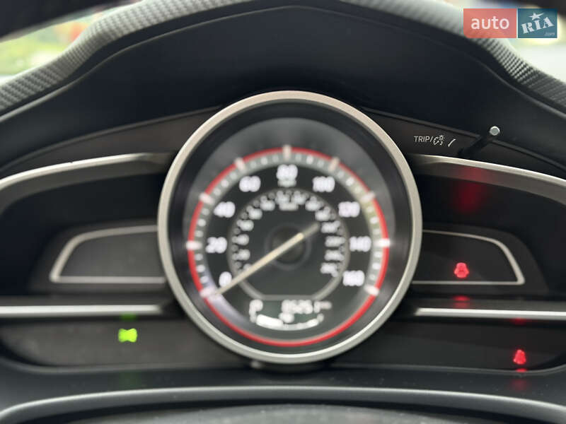 Седан Mazda 3 2014 в Харькове