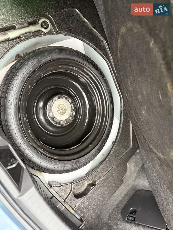 Седан Mazda 3 2014 в Харькове