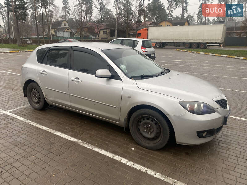 Хетчбек Mazda 3 2006 в Бучі