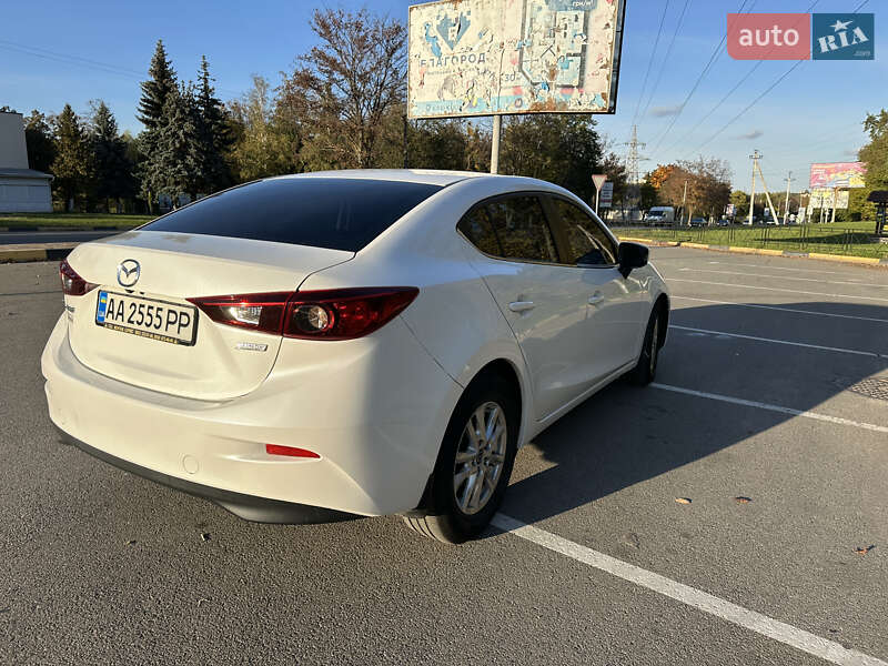 Седан Mazda 3 2016 в Киеве фото 9 Седан Mazda 3 2016 в Киеве