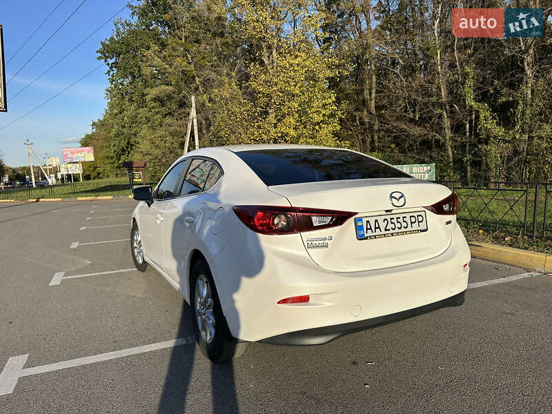 Седан Mazda 3 2016 в Киеве фото 11 Седан Mazda 3 2016 в Киеве