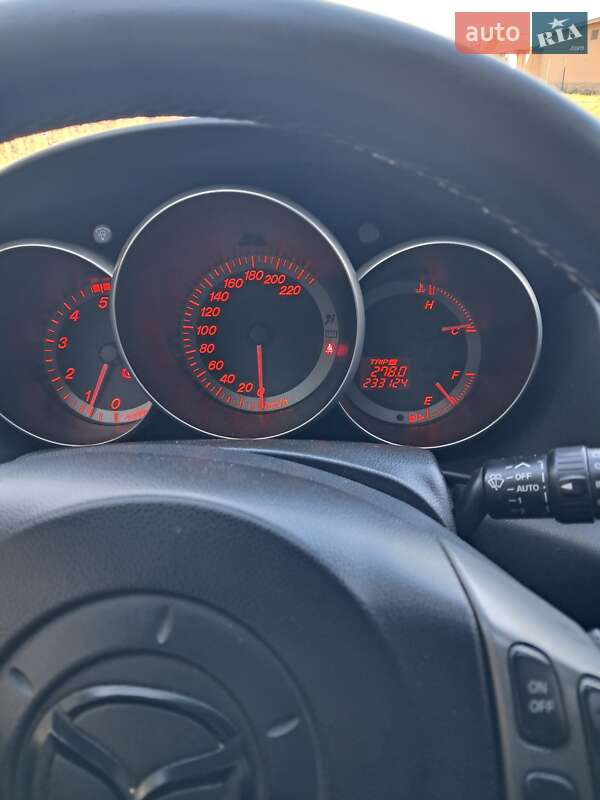 Хэтчбек Mazda 3 2007 в Мукачево