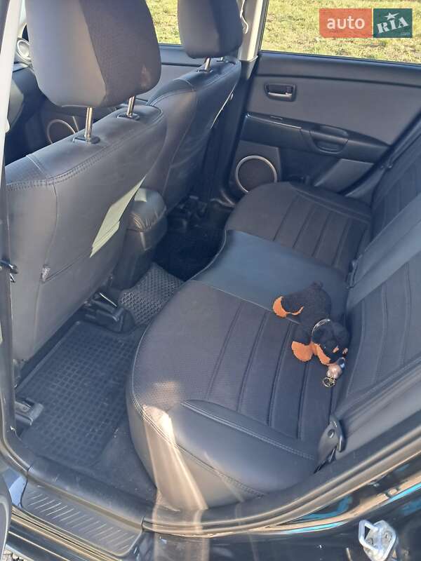 Хэтчбек Mazda 3 2007 в Мукачево