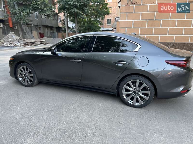 Седан Mazda 3 2020 в Харькове