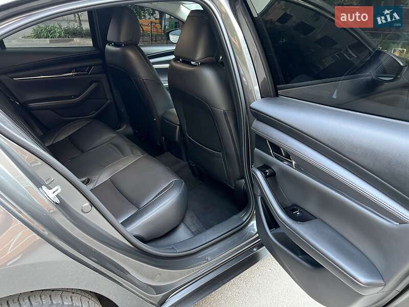 Седан Mazda 3 2020 в Харькове