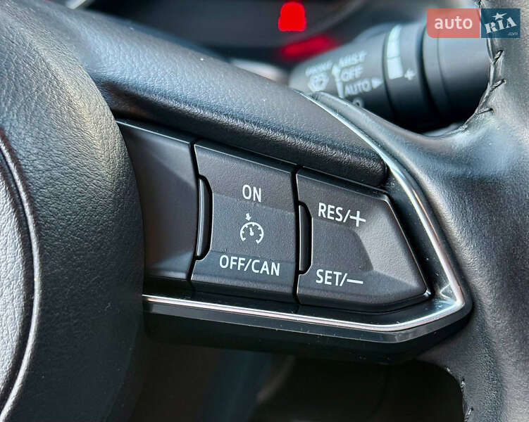 Седан Mazda 3 2017 в Києві фото 25 Седан Mazda 3 2017 в Києві