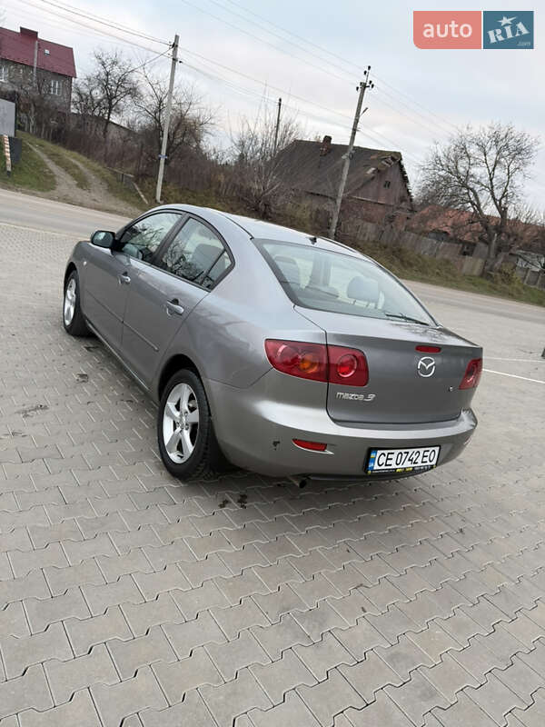 Хэтчбек Mazda 3 2004 в Черновцах
