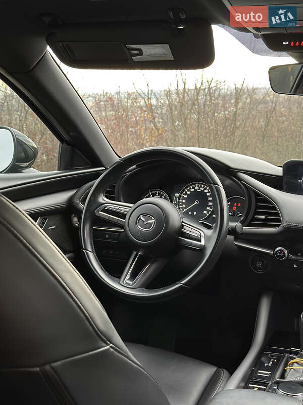 Хетчбек Mazda 3 2019 в Івано-Франківську