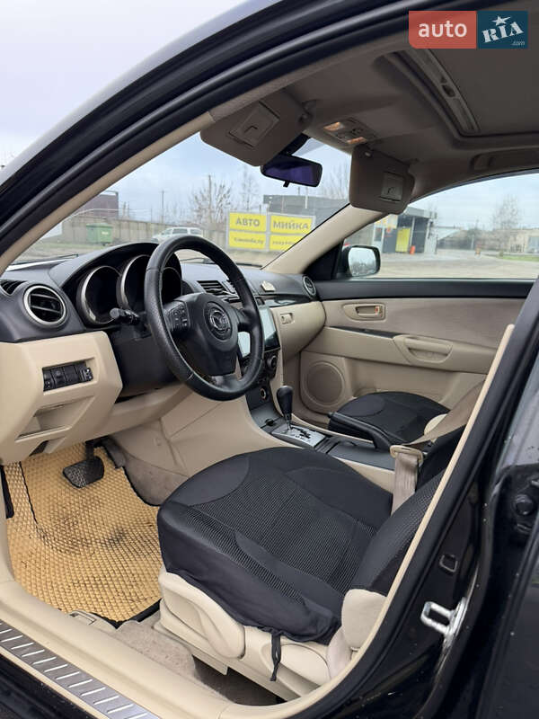 Седан Mazda 3 2008 в Вольнянске