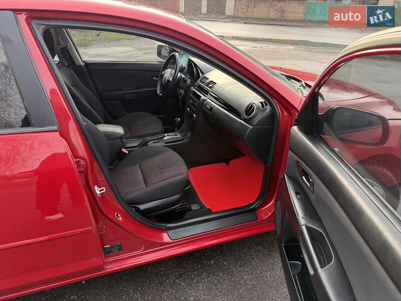 Хэтчбек Mazda 3 2005 в Харькове
