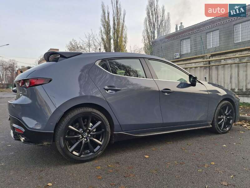 Хэтчбек Mazda 3 2021 в Харькове