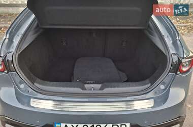 Хетчбек Mazda 3 2021 в Харкові