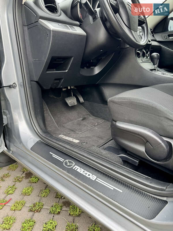 Седан Mazda 3 2012 в Києві