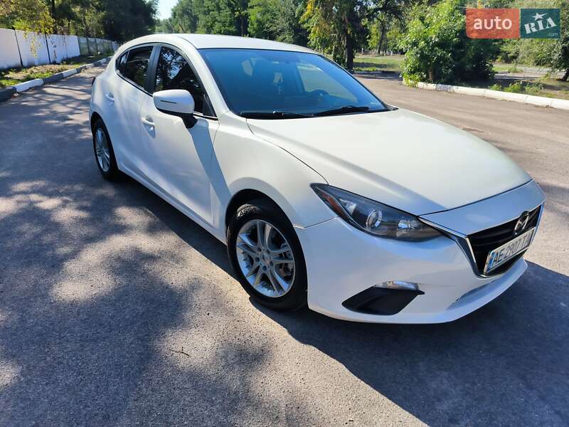 Хэтчбек Mazda 3 2014 в Никополе