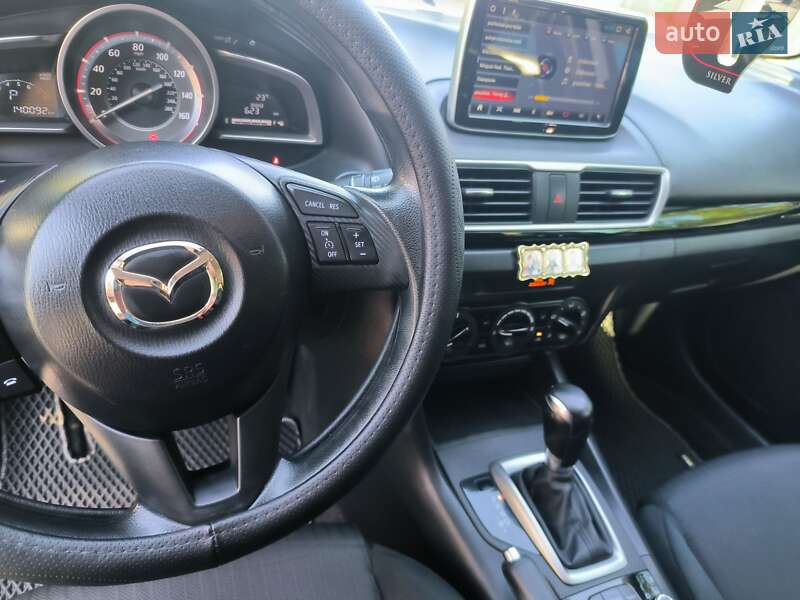 Хэтчбек Mazda 3 2014 в Никополе