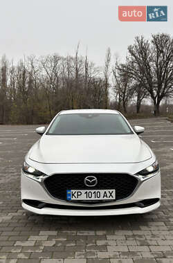 Седан Mazda 3 2019 в Запоріжжі