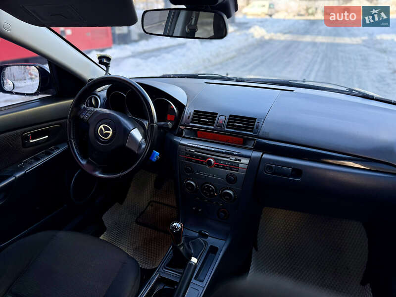 Седан Mazda 3 2007 в Львове