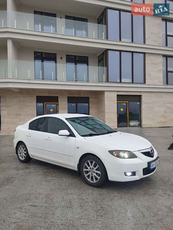 Седан Mazda 3 2008 в Киеве