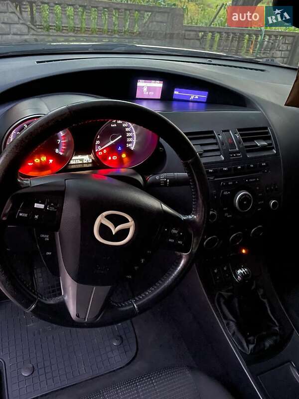 Седан Mazda 3 2012 в Хмельницькому
