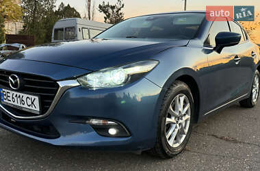 Седан Mazda 3 2017 в Миколаєві