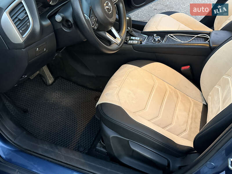 Седан Mazda 3 2017 в Николаеве