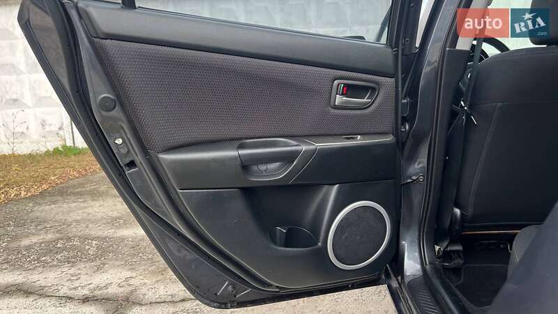 Седан Mazda 3 2008 в Киеве