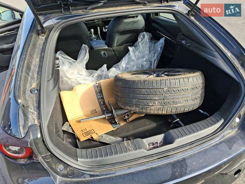 Хетчбек Mazda 3 2022 в Києві
