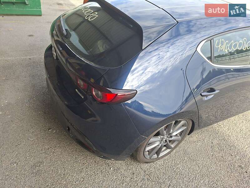 Хетчбек Mazda 3 2022 в Києві