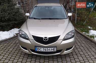 Хэтчбек Mazda 3 2004 в Львове