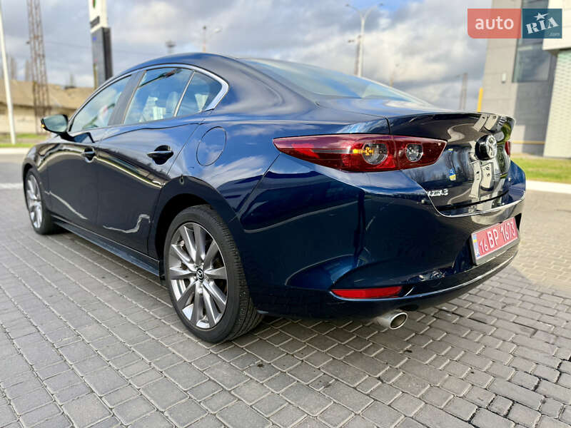 Седан Mazda 3 2019 в Одесі