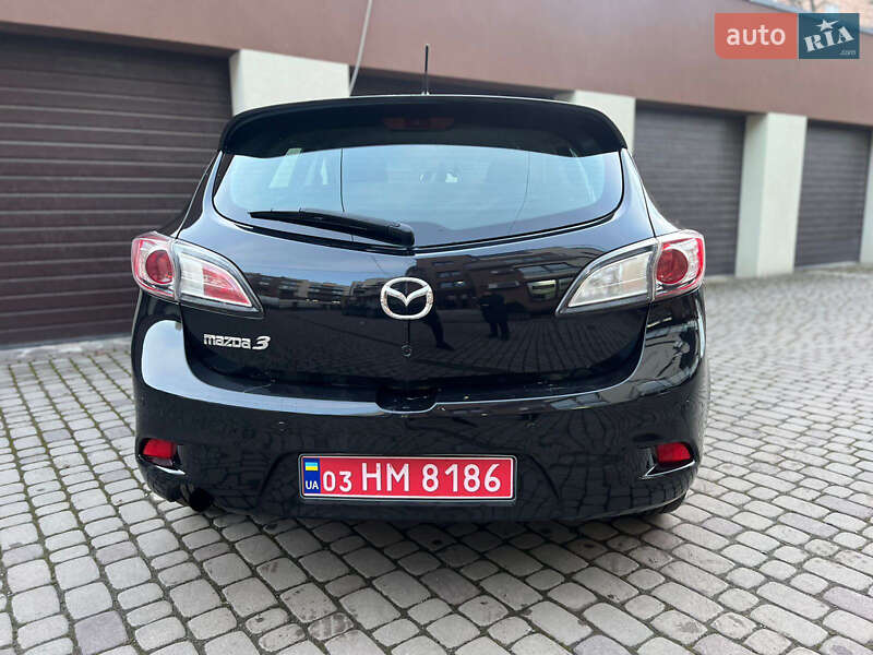 Хэтчбек Mazda 3 2011 в Коломые