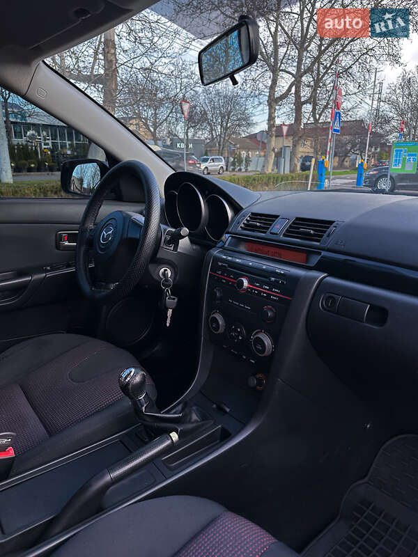 Хетчбек Mazda 3 2005 в Одесі