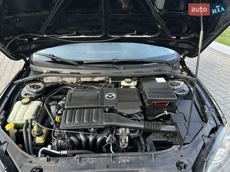 Хетчбек Mazda 3 2005 в Одесі