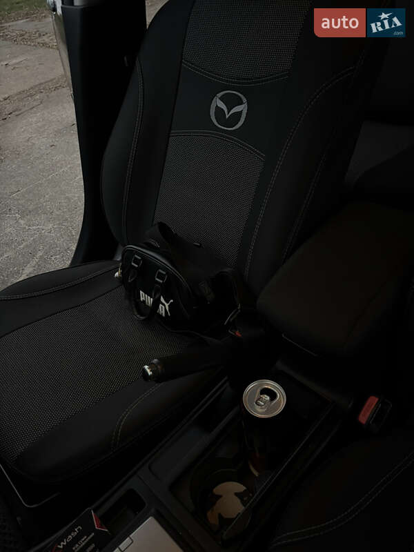 Седан Mazda 3 2008 в Прилуках