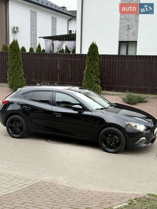 Хетчбек Mazda 3 2015 в Києві