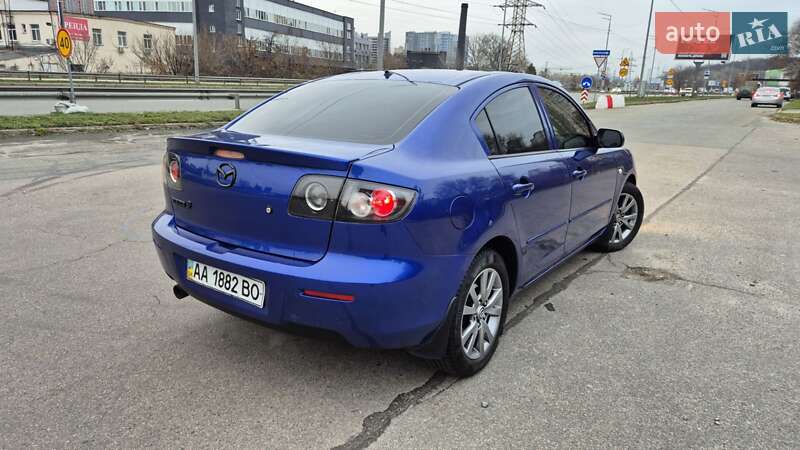 Седан Mazda 3 2006 в Києві