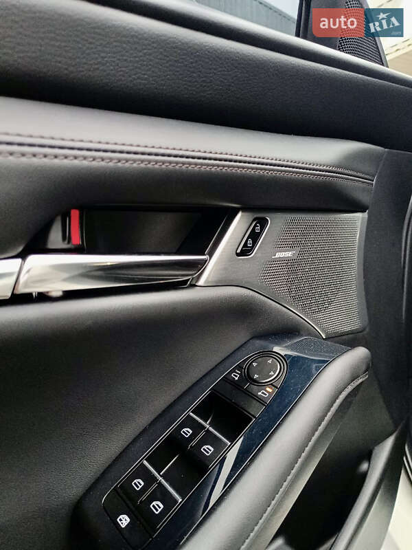 Хетчбек Mazda 3 2021 в Дніпрі