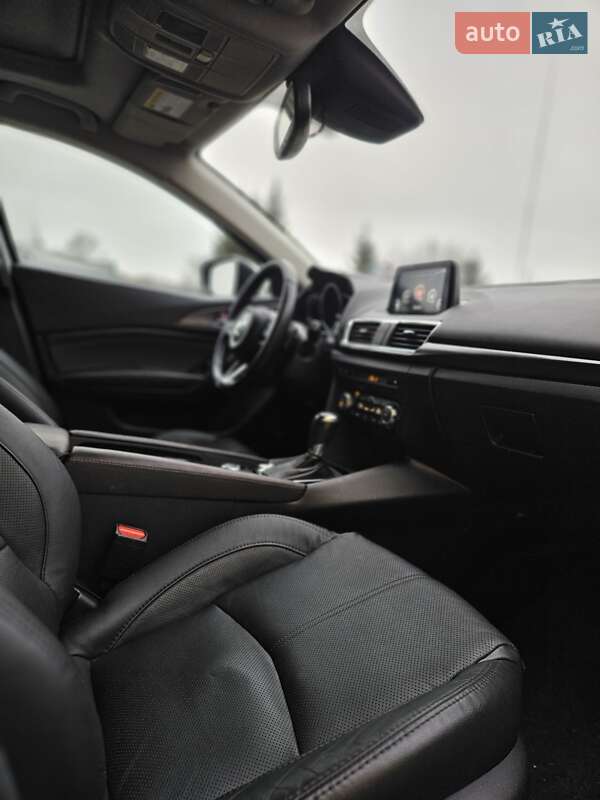 Хетчбек Mazda 3 2018 в Львові фото 15 Хетчбек Mazda 3 2018 в Львові